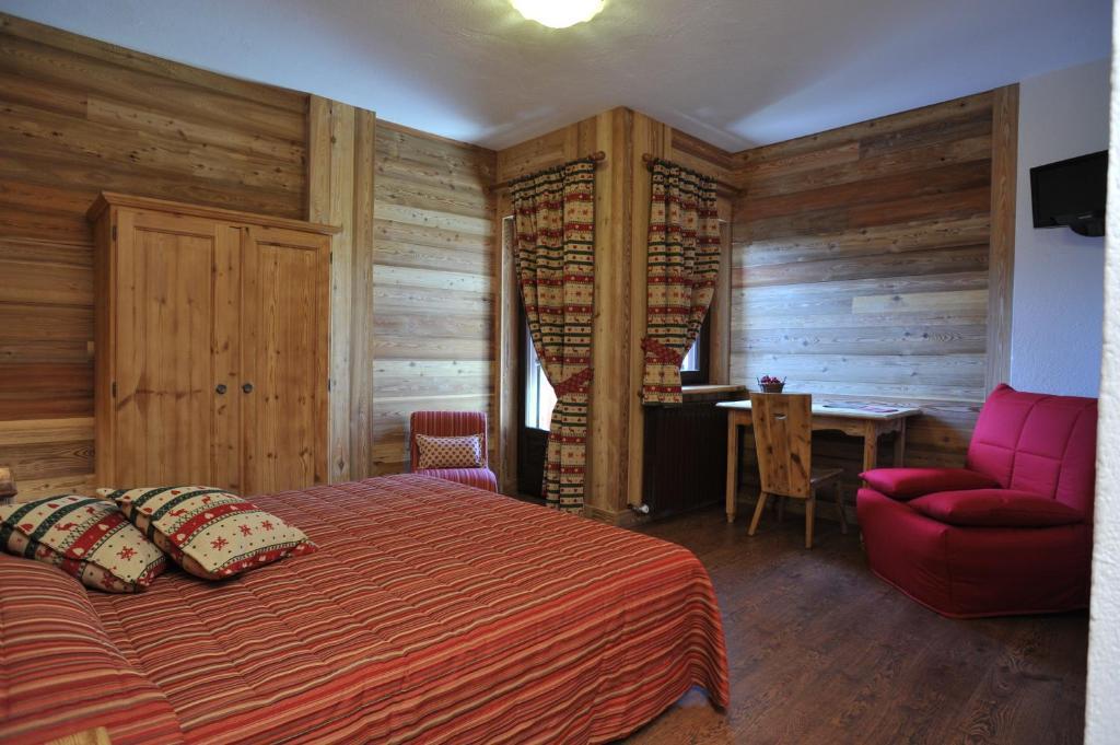 Hotel Rendez-Vous - Aymavilles Quarto foto